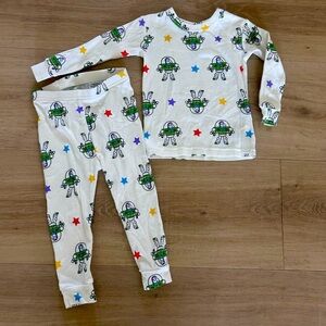 Kids Pajamas with buzz light year Baby Gap organic cotton